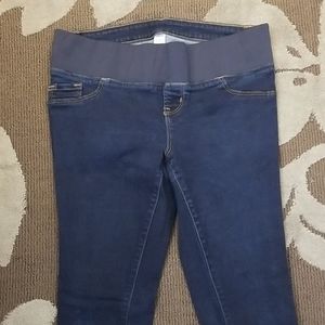 Maternity jeans